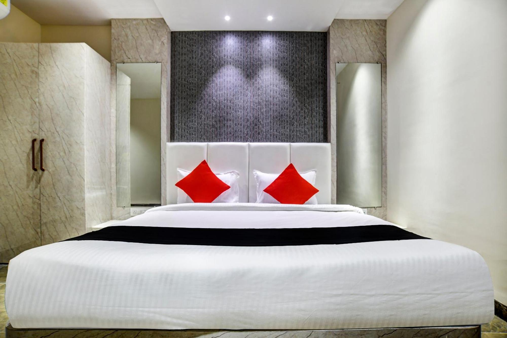Hotel Capital O Abri Krishna Indore Exterior foto